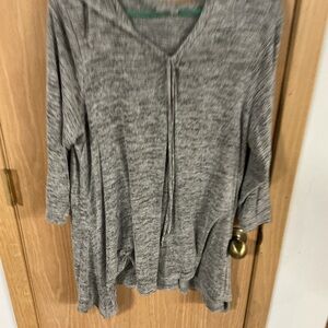 Avenue Heather Gray Women's Tunic